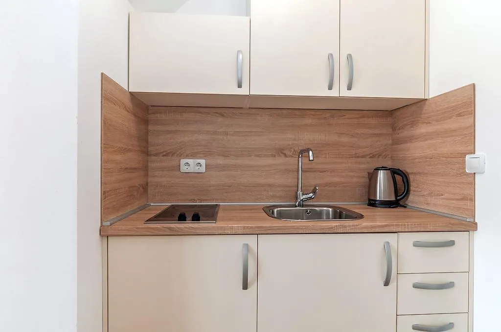 Apartments Lapidem Sukošan