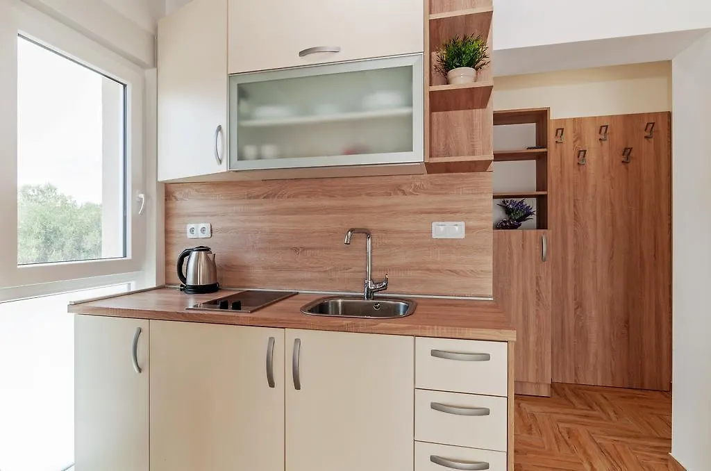 Apartments Lapidem Sukošan Horvátország